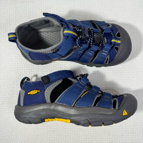 Keen Newport H2 Blue Sandals , Boys size 13 - Picture 1 of 9